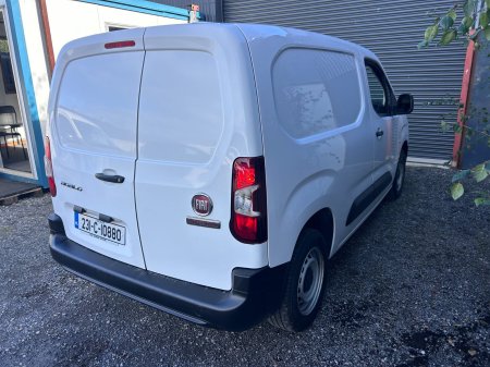 2023 Fiat Doblo - photo 5