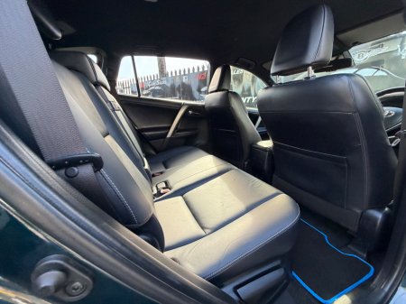 2018 Toyota RAV4 - photo 14