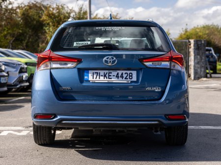 2017 Toyota Auris - photo 5