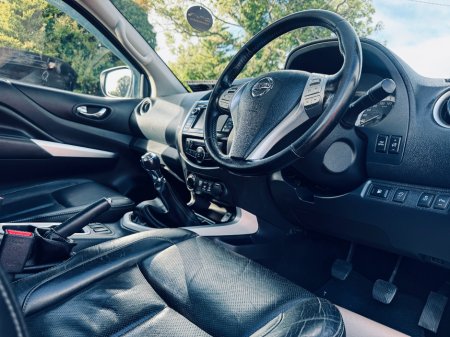 2019 Nissan Navara - photo 14