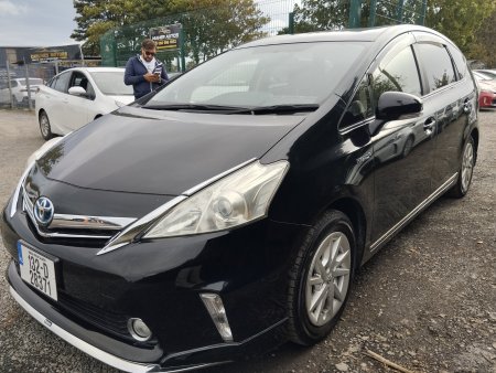 2013 Toyota Prius - photo 3