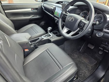 2023 Toyota Hilux - photo 9