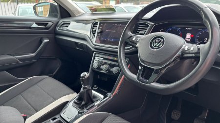 2021 Volkswagen T-Roc - photo 21