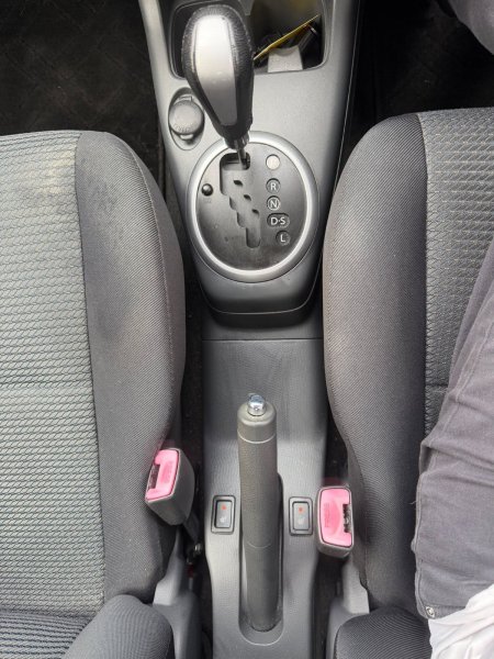 2011 Suzuki Swift - photo 12