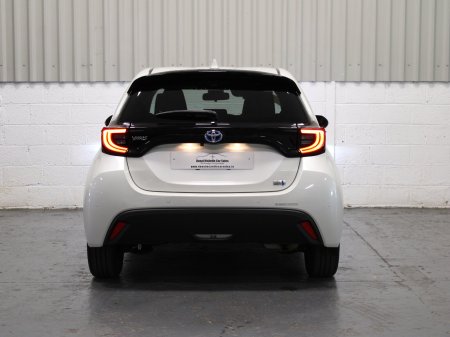 2021 Toyota Yaris - photo 8