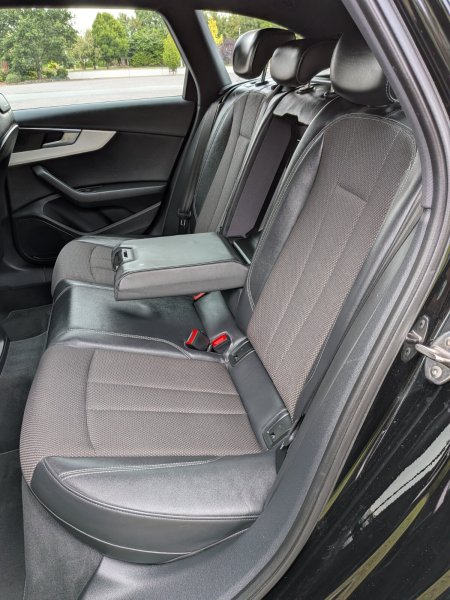 2016 Audi A4 - photo 18