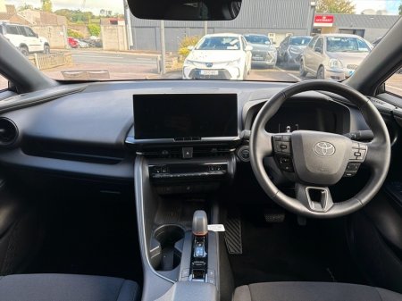 2025 Toyota C-HR - photo 8