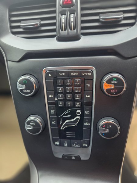 2014 Volvo V40 - photo 15