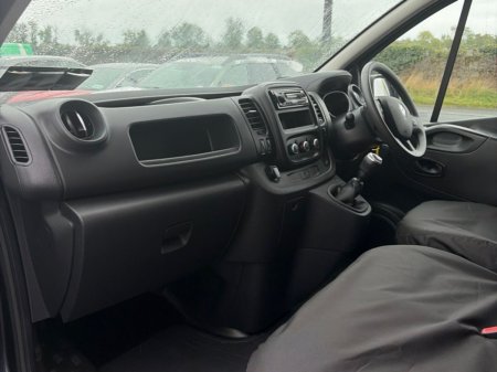 2021 Renault Trafic - photo 12