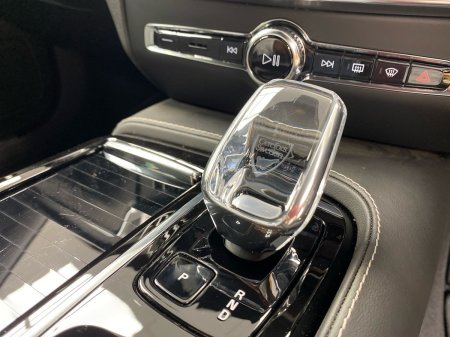 2027 Volvo V60 - photo 24