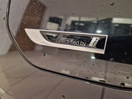 2023 BMW 3-Series - photo 27