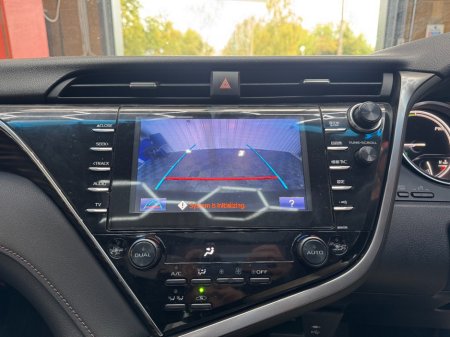 2018 Toyota Camry - photo 10