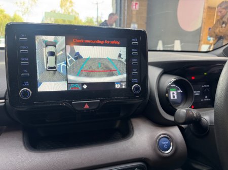 2020 Toyota Yaris - photo 12