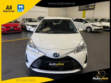 2020 Toyota Vitz - photo 3