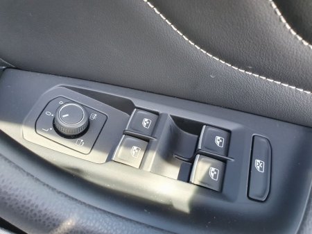 2023 Volkswagen Passat - photo 14