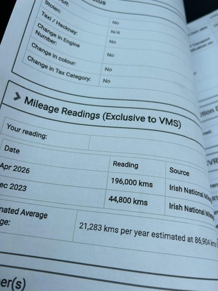2022 Land Rover Discovery - photo 26