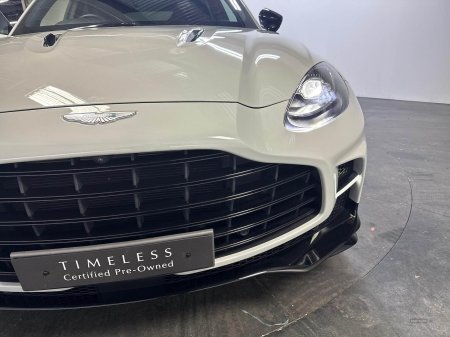 2024 Aston Martin DBX - photo 18