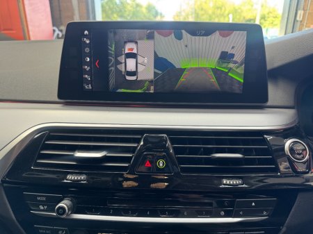 2017 BMW 5-Series - photo 10