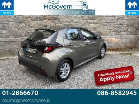 2024 Toyota Yaris - photo 2