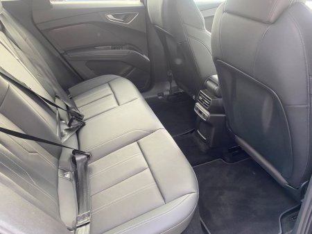 2026 Audi Q4 e-tron - photo 11