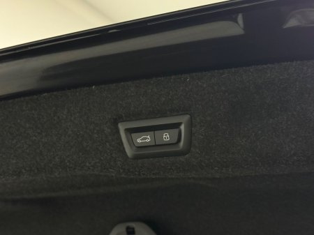 2024 BMW 5-Series - photo 16