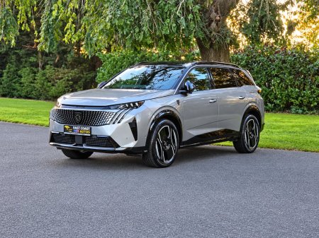 2025 Peugeot 5008 - photo 2