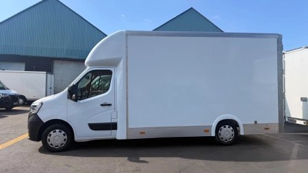 2023 Renault Master
