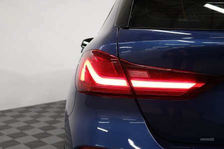 2022 BMW 1-Series - photo 12