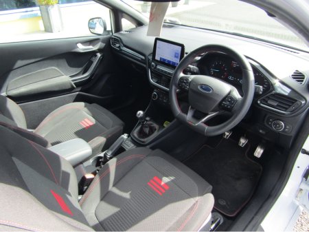 2022 Ford Fiesta - photo 10