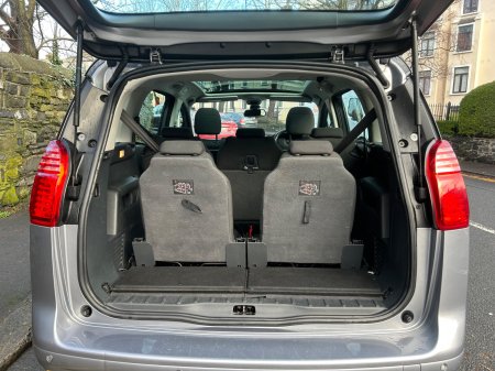 2017 Peugeot 5008 - photo 10