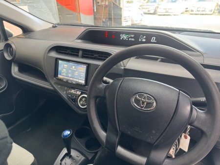 2021 Toyota Aqua - photo 10