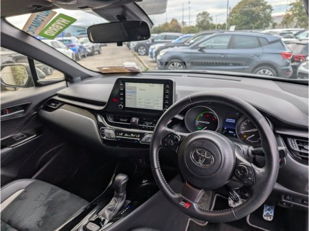 2020 Toyota C-HR - photo 12