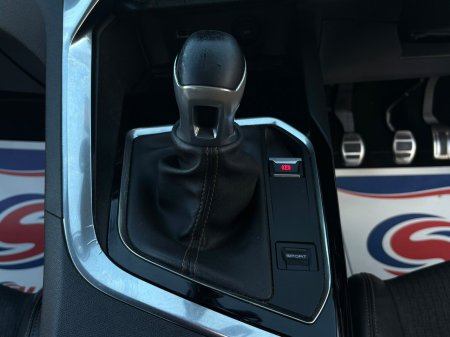 2018 Peugeot 5008 - photo 20