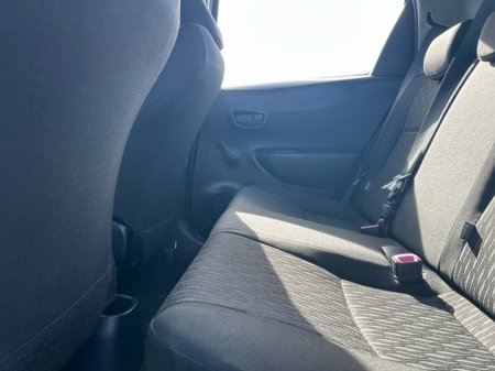 2014 Toyota Yaris - photo 7