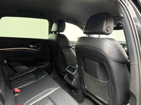 2023 Audi e-tron - photo 14