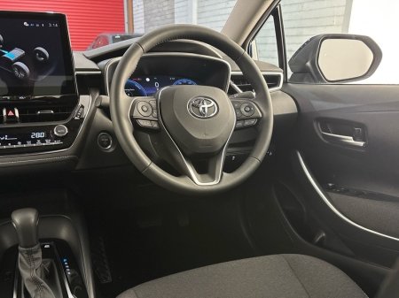 2027 Toyota Corolla - photo 9