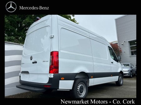 2027 Mercedes-Benz Sprinter - photo 13