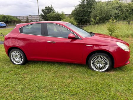 2014 Alfa Romeo Giulietta - photo 12
