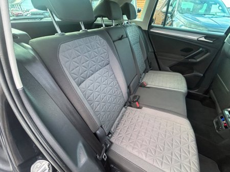 2023 Volkswagen Tiguan - photo 19