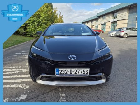 2023 Toyota Prius - photo 2
