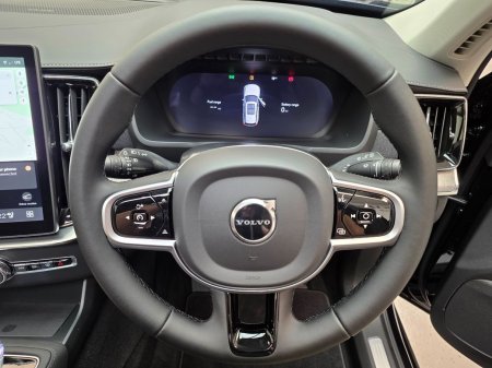 2025 Volvo XC90 - photo 11