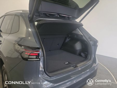 2026 Volkswagen Tiguan - photo 8