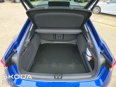 2025 Skoda Superb - photo 9