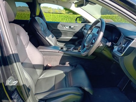2023 Volvo V60 - photo 6