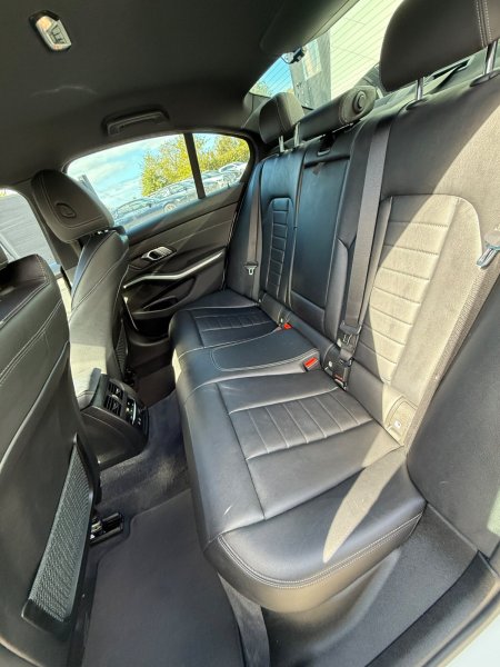 2019 BMW 3-Series - photo 18