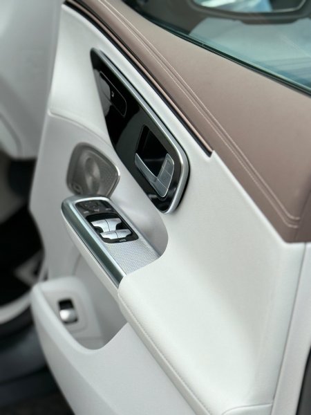 2023 Mercedes-Benz EQE - photo 26