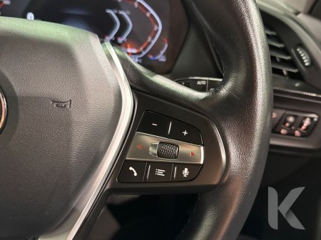 2023 BMW 1-Series - photo 18