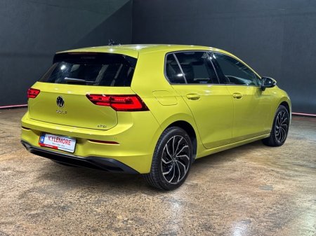 2023 Volkswagen Golf - photo 3