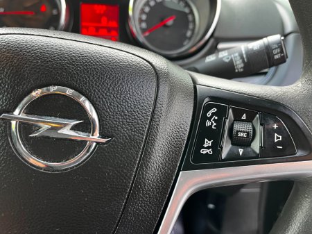 2016 Opel Zafira - photo 21
