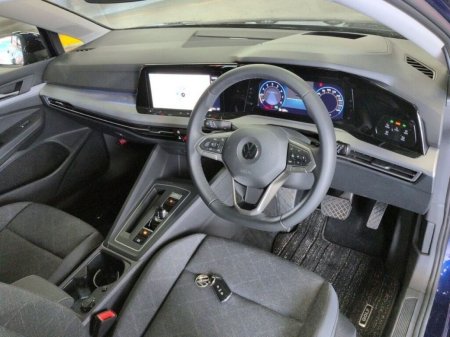 2021 Volkswagen Golf - photo 3